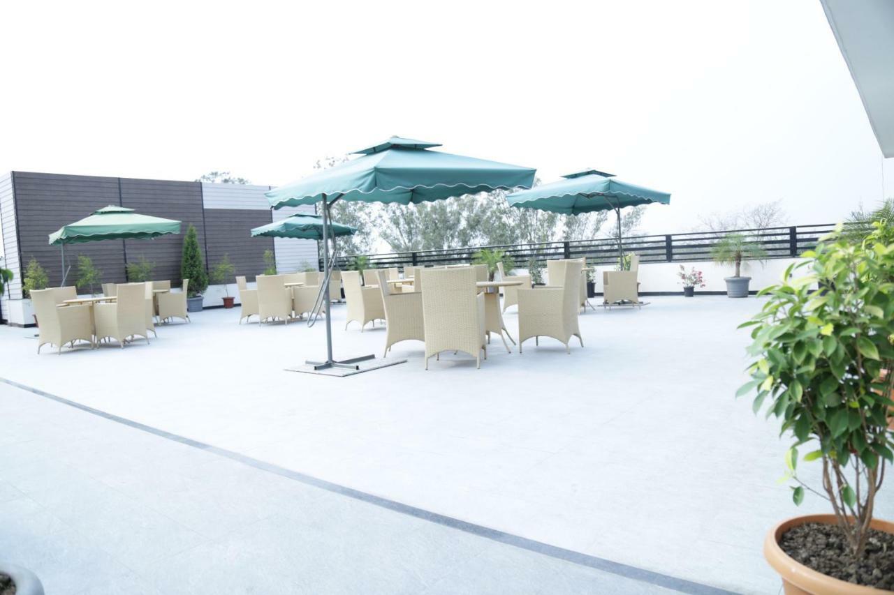 Prism A Boutique Hotel Jorhat Luaran gambar